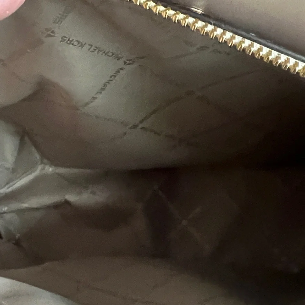 Michael Kors Women's Light Gray Satchel - Picture 4 of 13